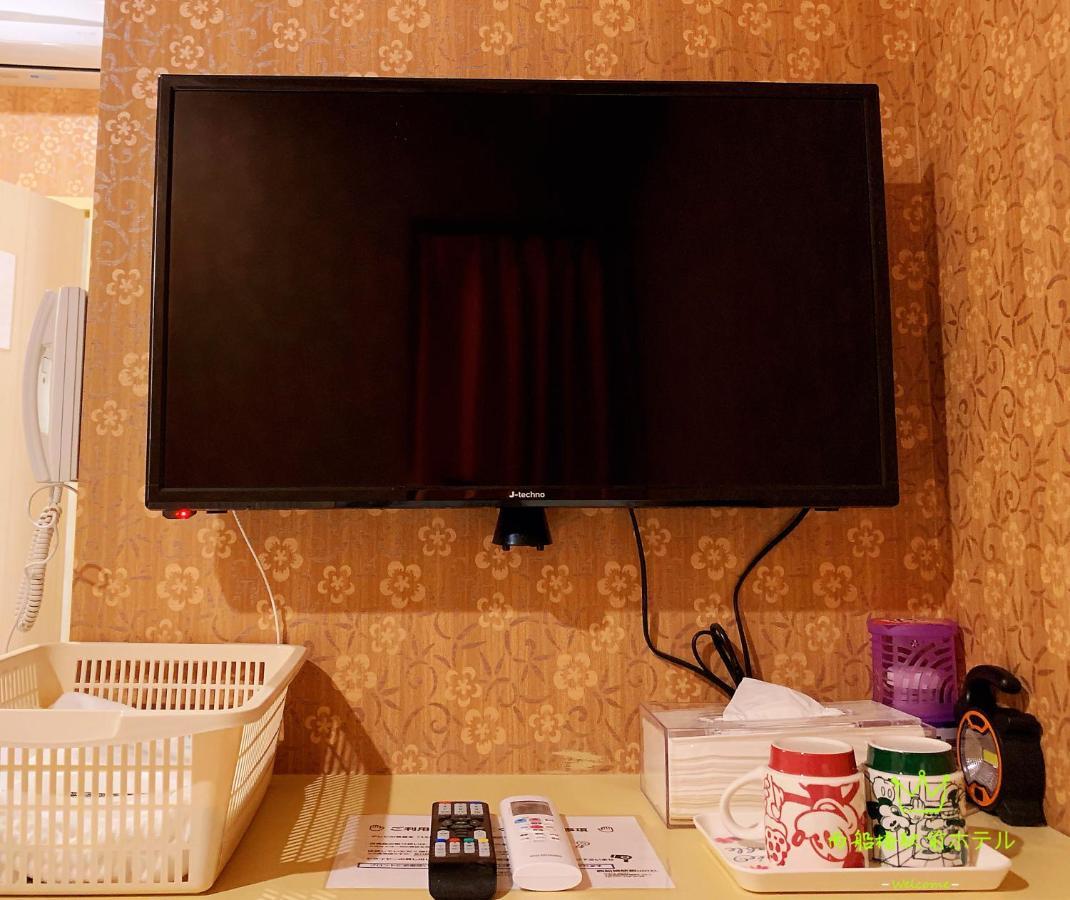 西船橋駅前 Hotel Funabashi Buitenkant foto